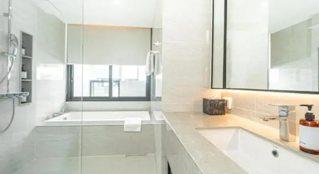 Люкс c 1 комнатой с балконом GM Estate Hotel and Executive Apartments