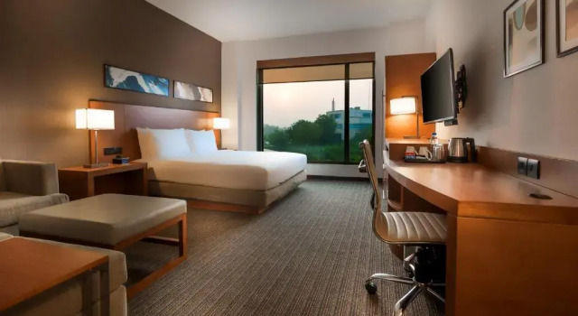 Двухместный номер Hyatt Place Gurgaon Udyog Vihar