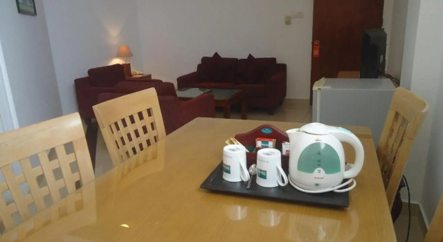 Global Towers Hotel & Suites