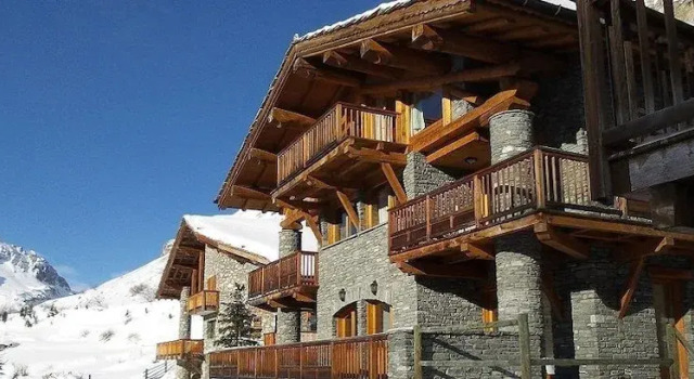 Chalet Chardons Amelie, Забронировать Шале Виллы Овернь-Рона-Альпы, Вилла