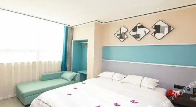 Номер Deluxe Tiancheng Holiday Hotel (Nanchong Renmin Garden)