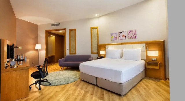 Двухместный полулюкс Hilton Garden Inn Kocaeli Sekerpinar
