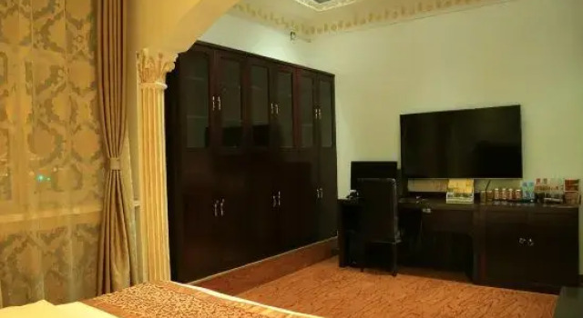 Люкс Xiwuqi Jinding Rongsheng Business Hotel
