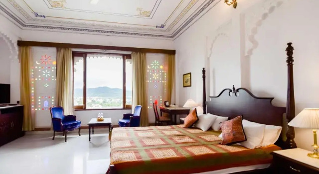 Номер Luxury с видом на озеро Raj Kuber - A Boutique Lake View Hotel