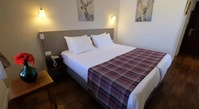 Standard dublă cameră cu vedere la oraș Scots House Hotel