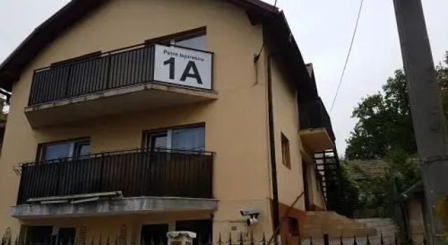 Center Hostel Cluj-Napoca, Забронировать Хостел Хостелы Клуж-Напока, рядом с Transylvanian Museum of Ethnography, Хостел