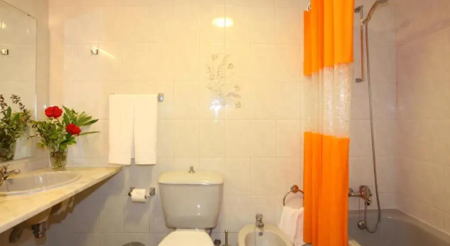 Студия Canico Bay Apartments