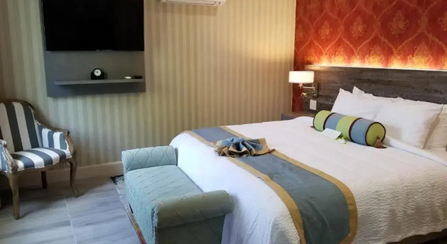 SenS Hotel & Vanne Bistro Berkeley, Забронировать Отель Беркли Область залива Сан-Франциско, рядом с Chickering American River Reserve