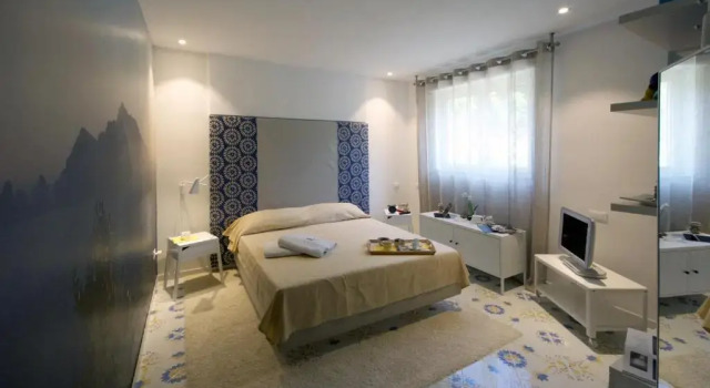 Sorrento Central Flat, Забронировать Апартаменты/квартира Апартаменты Сорренто, рядом с Железнодорожный вокзал Сорренто компании Чиркумвезувиана, Апартаменты/квартира