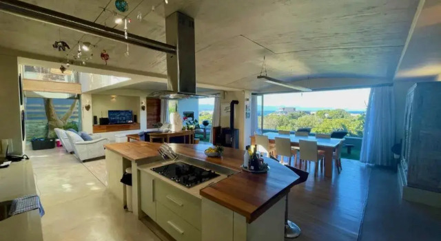 Коттедж Beach End Plettenberg Bay