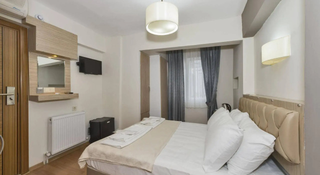 Metrolux Hotel, Забронировать Отель Фатих Стамбул, рядом с Библиотека Стамбульского университета