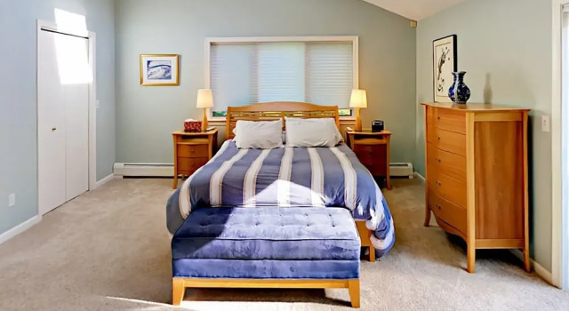75 Red Brook Rd Home 4 Bedrooms 2.5 Bathrooms Home, Book Feriehus East Falmouth Massachusetts