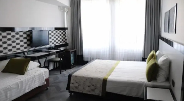 Четырёхместный номер Executive Hotel Floris Arlequin Grand-Place