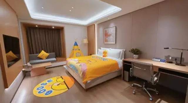 Люкс Qianhai Service Apartment