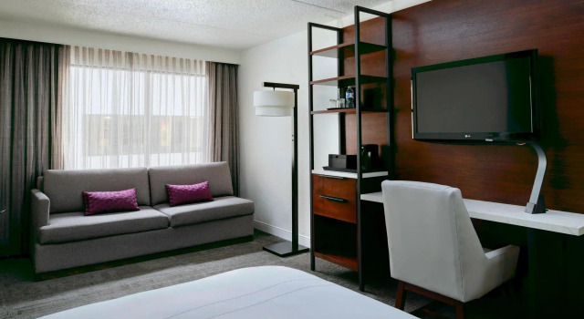 Двухместный номер Standard Marriott East Lansing at University Place