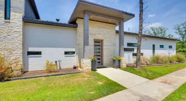 On Cedar Creek Reservoir: Malakoff Home w/ Pool!, Reserva ahora Hotel Caney City Estados Unidos