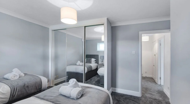 Karah Suites - The Galleria