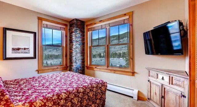 Premier 2br /walk To Slopes + Outdoor Heated Pool 2 Bedroom Condo by RedAwning, Забронировать Апартаменты/квартира Кистон Roosevelt National Forest