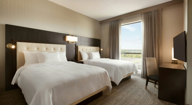 Embassy Suites by Hilton Syracuse Destiny USA, Rezervasyon Otel Syracuse Finger Lakes