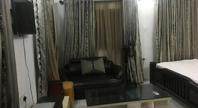 Amsterdam Court Residence, Rezerwuj Hotel Lekki Phase 1 