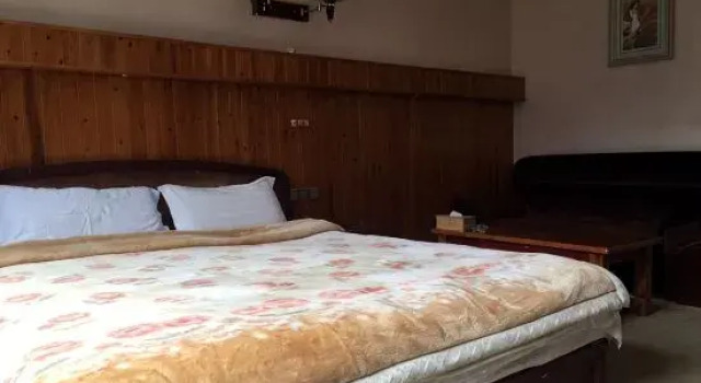 Jilong Yage Hotel, Foglalás Szálloda Gyirong Tibet