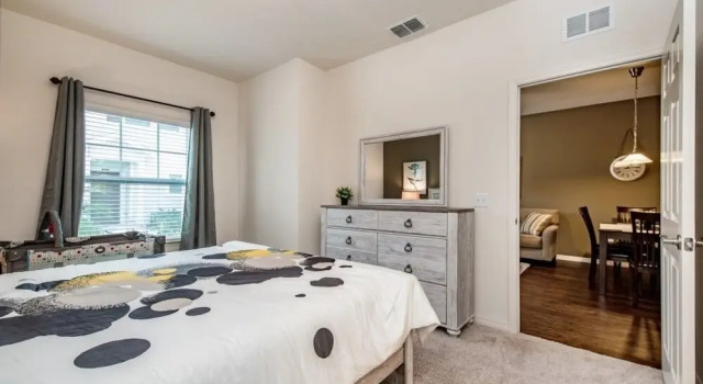 Amazing Townhome! - West Lucaya - 8986SD