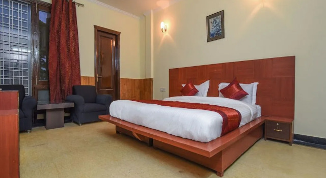 OYO 15376 Purple Star Hotel, Забронировать Отель Отели Гургаон с завтраком, рядом с Kingdom of Dreams, Завтраки