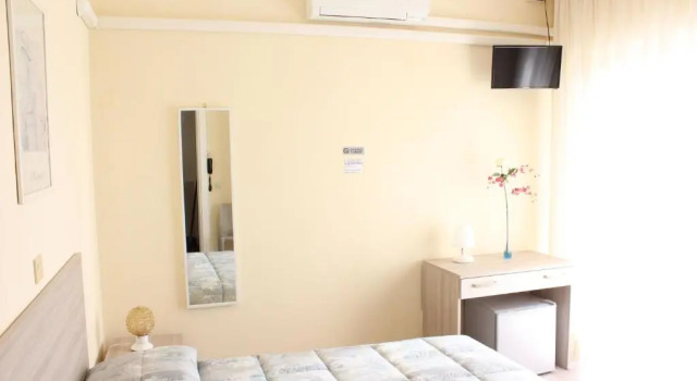 Двухместный номер Standard с балконом и с частичным видом на море Hotel Luca