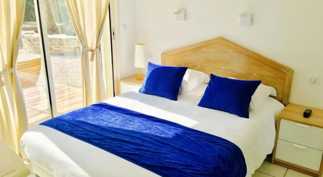 Апартаменты с 2 комнатами Hôtel Méditerranée
