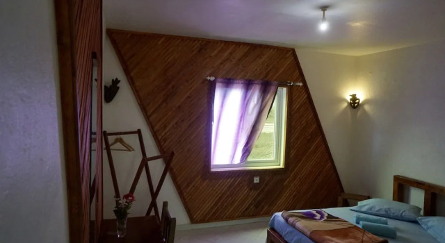 Casa Marisa, Rezervovat Hotel Portela 