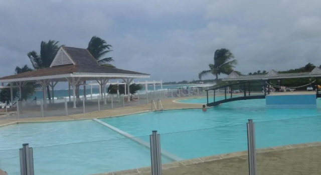 Studio 03 vue mer Orient Bay