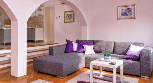 Apartment Duda, Prenota Appartamento Città di Lesina 