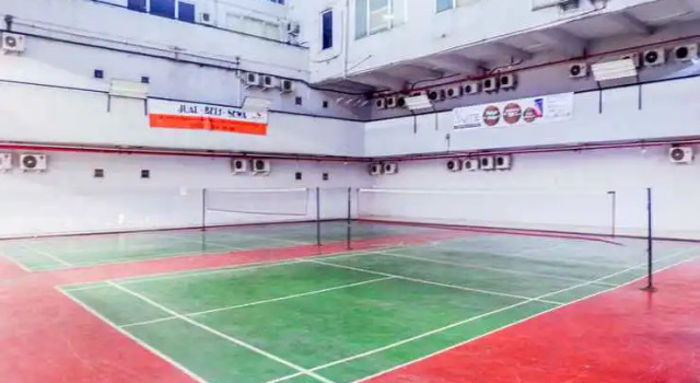 Roomy Studio Menteng Square Apartment By Travelio, Prenota Appartamento Hotel a Menteng con piscina, Piscina