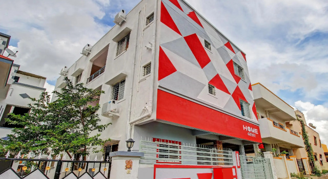 OYO 77741 Classy studios near pune airport, Забронировать Отель Отели штата Махараштры 3 звезды, 3*