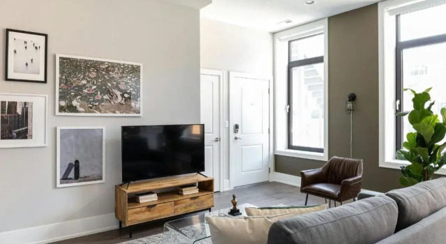 Sonder — Greektown Suites, Забронировать Отель Отели Иллинойс 3 звезды, 3*