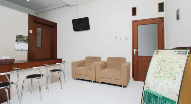 Airy Syariah Alun Alun Kidul Bantul 60B Yogyakarta, Book Hotel Bantul Yogyakarta Province