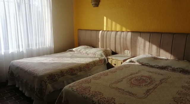 Четырёхместный номер Standard Hotel Tamuin