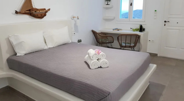 Efthimias Rooms, Забронировать Гостевой дом Гостевые дома Милоса, Гостевой дом