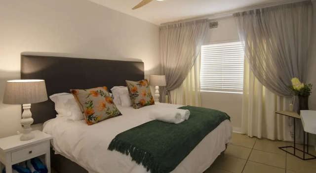B5 Surfside, Забронировать Апартаменты/квартира Пляж Умдлоти Durban North Coast, рядом с Пляж Umdloti Beach