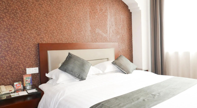 New Century Manju Hotel Shanghai Railway Station, Varaa Hotelli Jing'an 