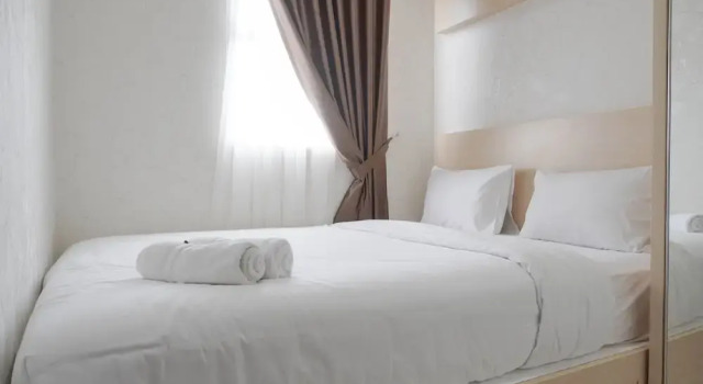 Comfort And Warm 2Br At Parkland Avenue Apartment