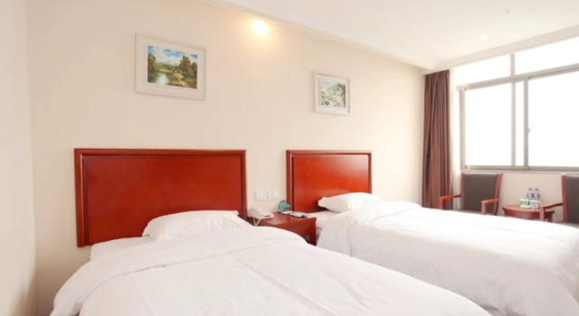Двухместный номер Standard GreenTree Inn JiangSu YanCheng XiangShui ChenJiaGang RenMin E) Road HuangHai Road Business Hotel