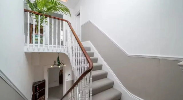Stunning house near Notting Hill, Varaa Huoneisto Asunnot kohteessa Merseyside, Huoneisto