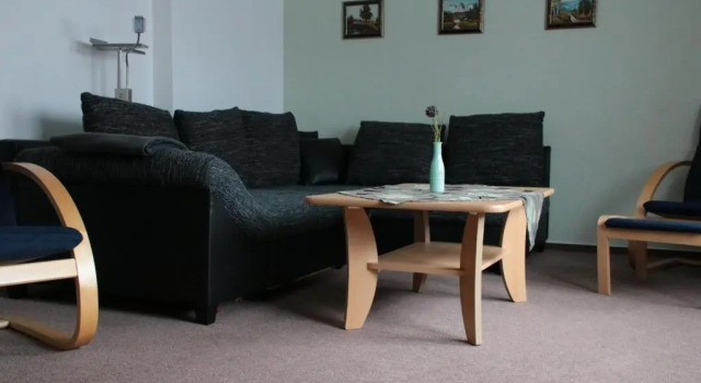 Ferienwohnungen Grüne Tanne, Prenota Hotel Hotel a Garz con parcheggio, Parcheggio