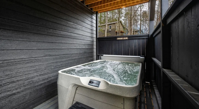 Люкс Game Room-hot Tub-10 Mins to Downtown Gatlinburg