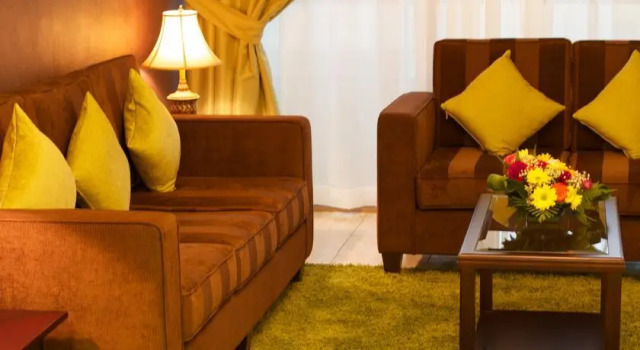 Oasis Court Hotel Apartments