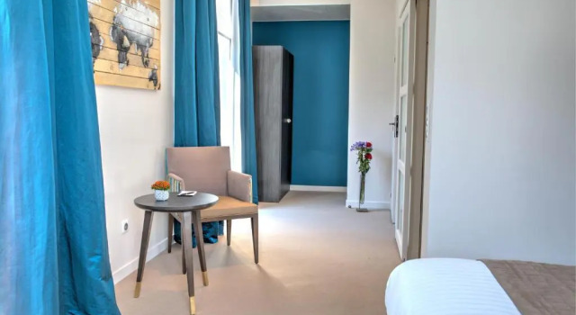 Hôtel de la Tabletterie, Reservar Hotel Hotéis em Oise com pequeno-almoço, Café da manhã