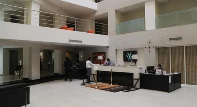 Avlon Courtyard