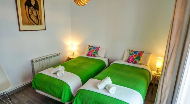 Семейные апартаменты с 3 комнатами с балконом The Lilium Apartment by Hello Apartments Sitges