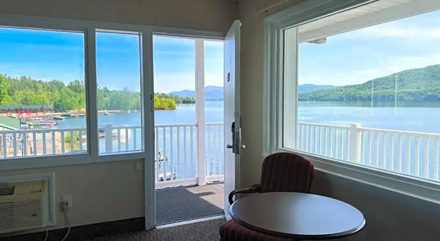 Номер Standard с видом на бассейн Georgian Lakeside Resort